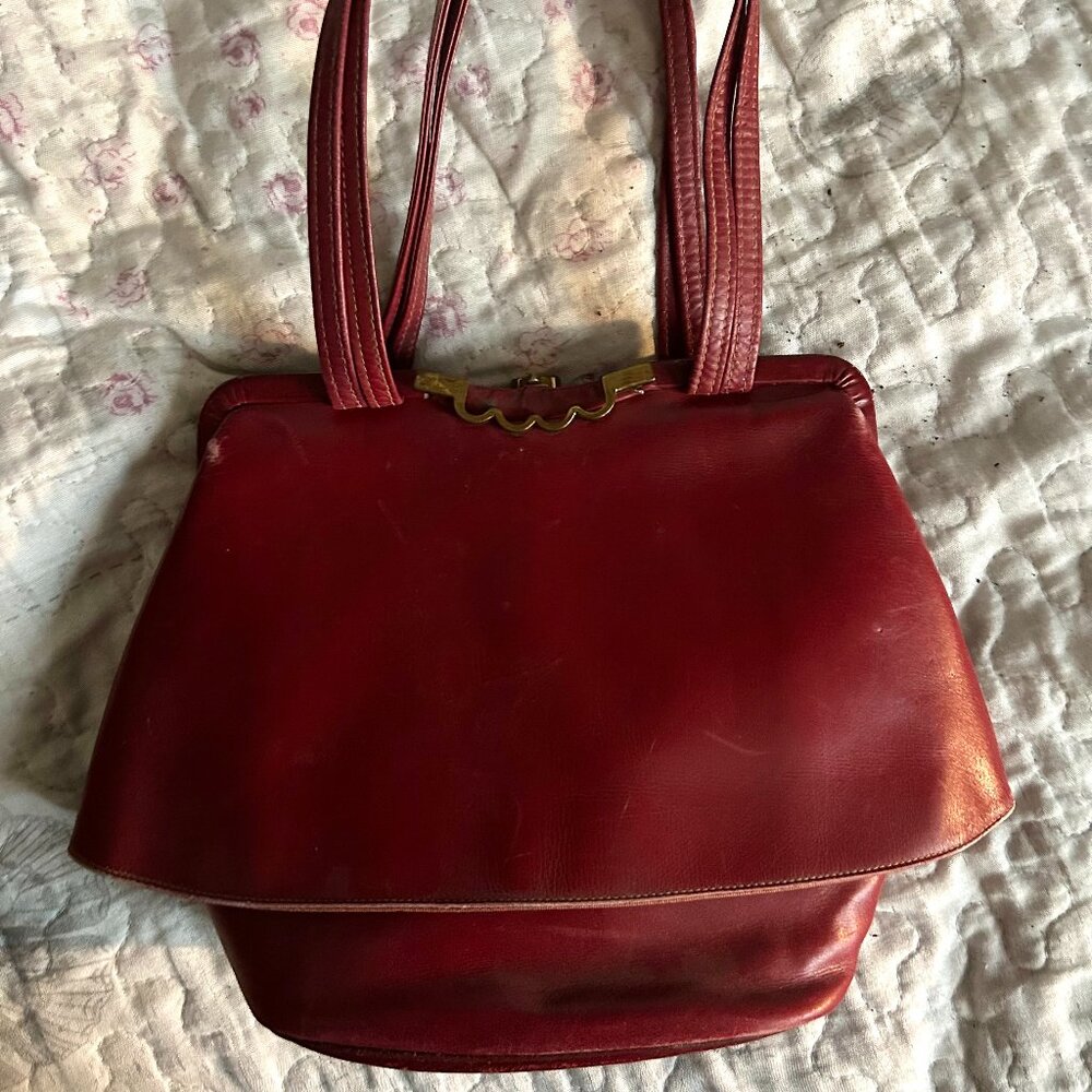 authentic vintage 1950s red leather retro purse top handle bag with gold clasp